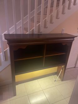 Free Desk Hutch