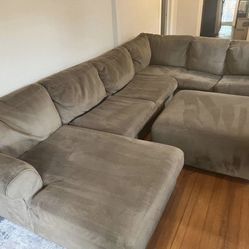 🚚 FREE DELIVERY ! Beautiful Espresso Brown U-shape Sectional Couch