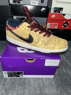 Nike SB Dunk Low Cinema 