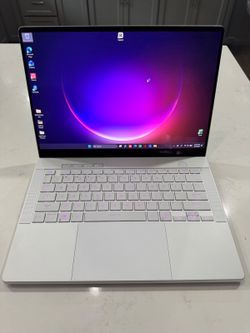 Mint Condition ASUS Zephyrus G14 with 5060