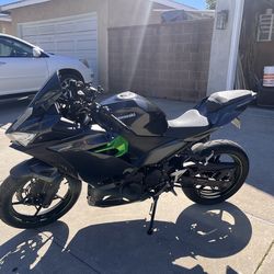 Kawasaki ninja 400