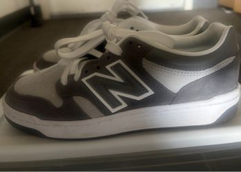 Grey New Balance Size 6 in boys