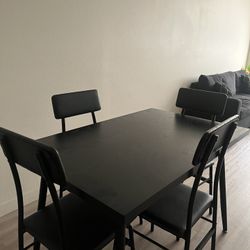 Dinning Table 