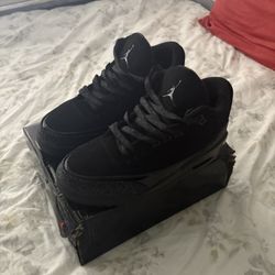 Black Cat 3s