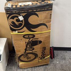 Mono triton three wheeled cruiser