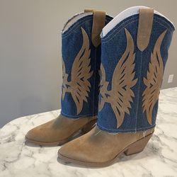 Nine West 5.5 Woman’s Ringer Boots