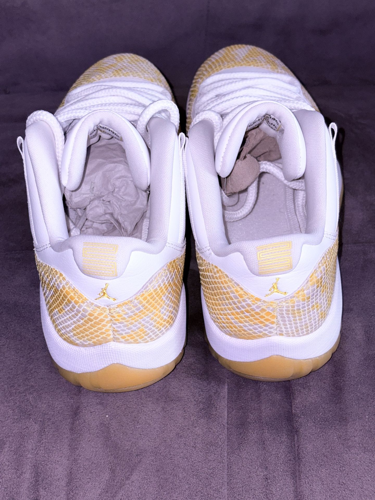 Air Jordan 11 Low