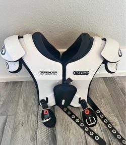 Battle football pad