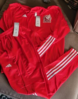 Adidas mens Tracksuits Fútbol Diferentes Clubs Size  Small Large XL No Trade 
