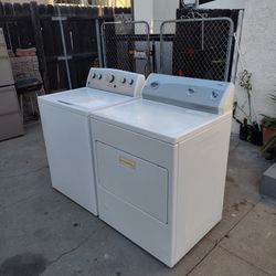 Washer And Gas Dryer 