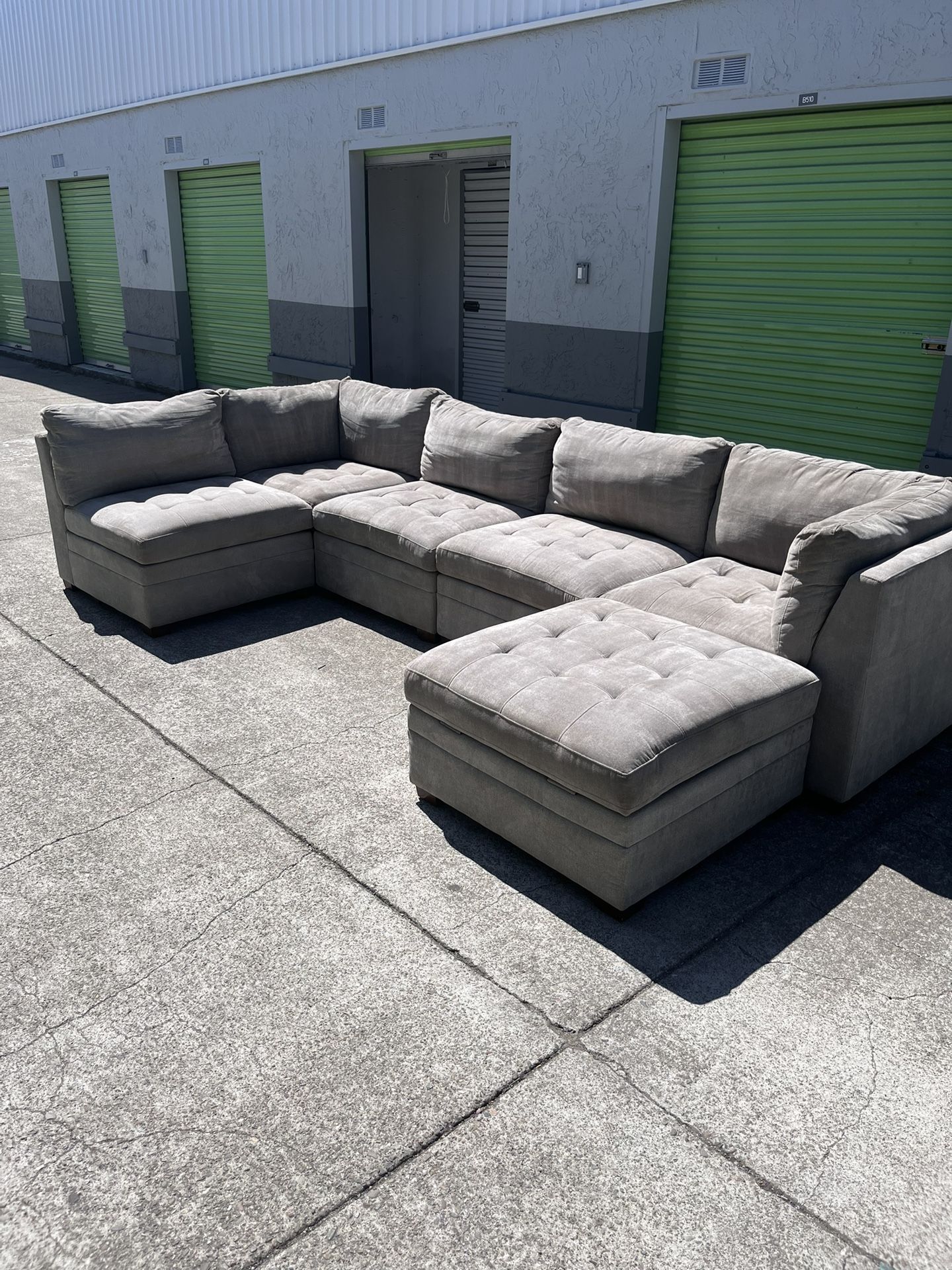 Gray 6 Piece Modular Sectional Thomasville FREE DELIVERY