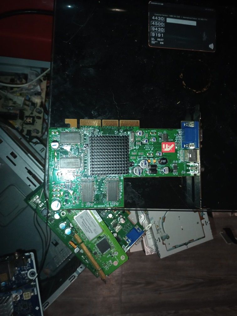 ATI Radeon 9200 128MB AGP Graphics Card