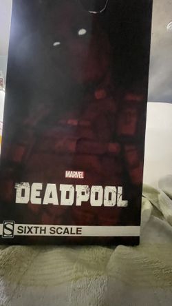 Deadpool Marvel Sixth Scale