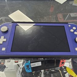 Nintendo Switch Lite. ASK FOR RYAN. #4(contact info removed)976-05