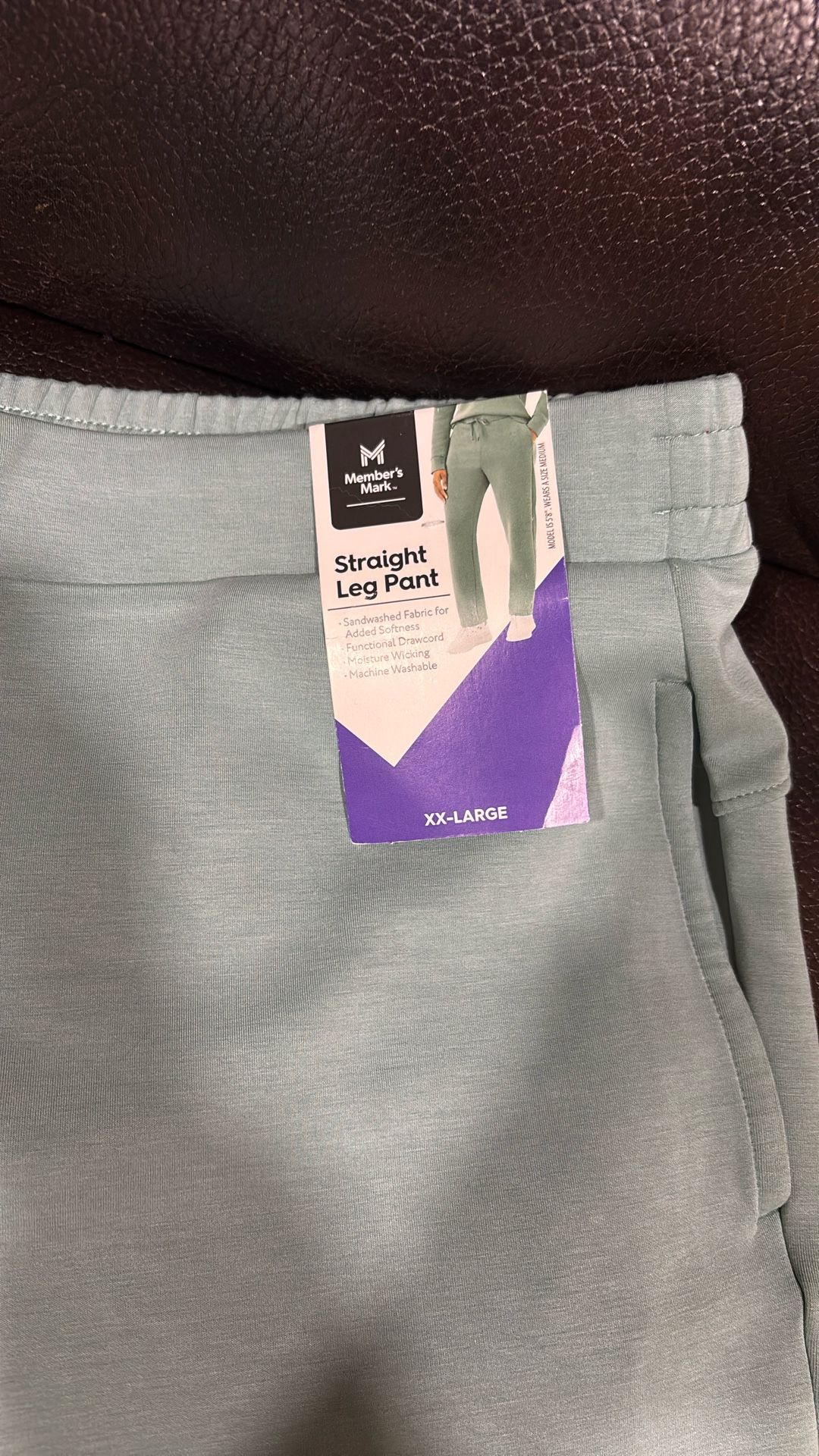 NEW STRAIGHT LEG PANTS