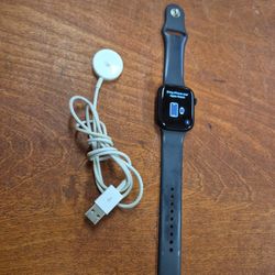 Apple Watch Series 9 GPS LTE 45mm 