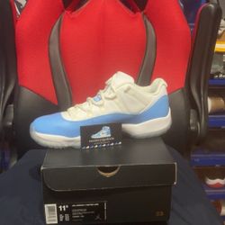 Jordan 11 Low Unc