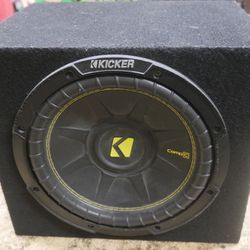 kicker comp c car speaker pre owned
