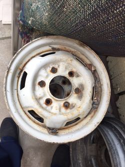 14 “ rims Datsun 620