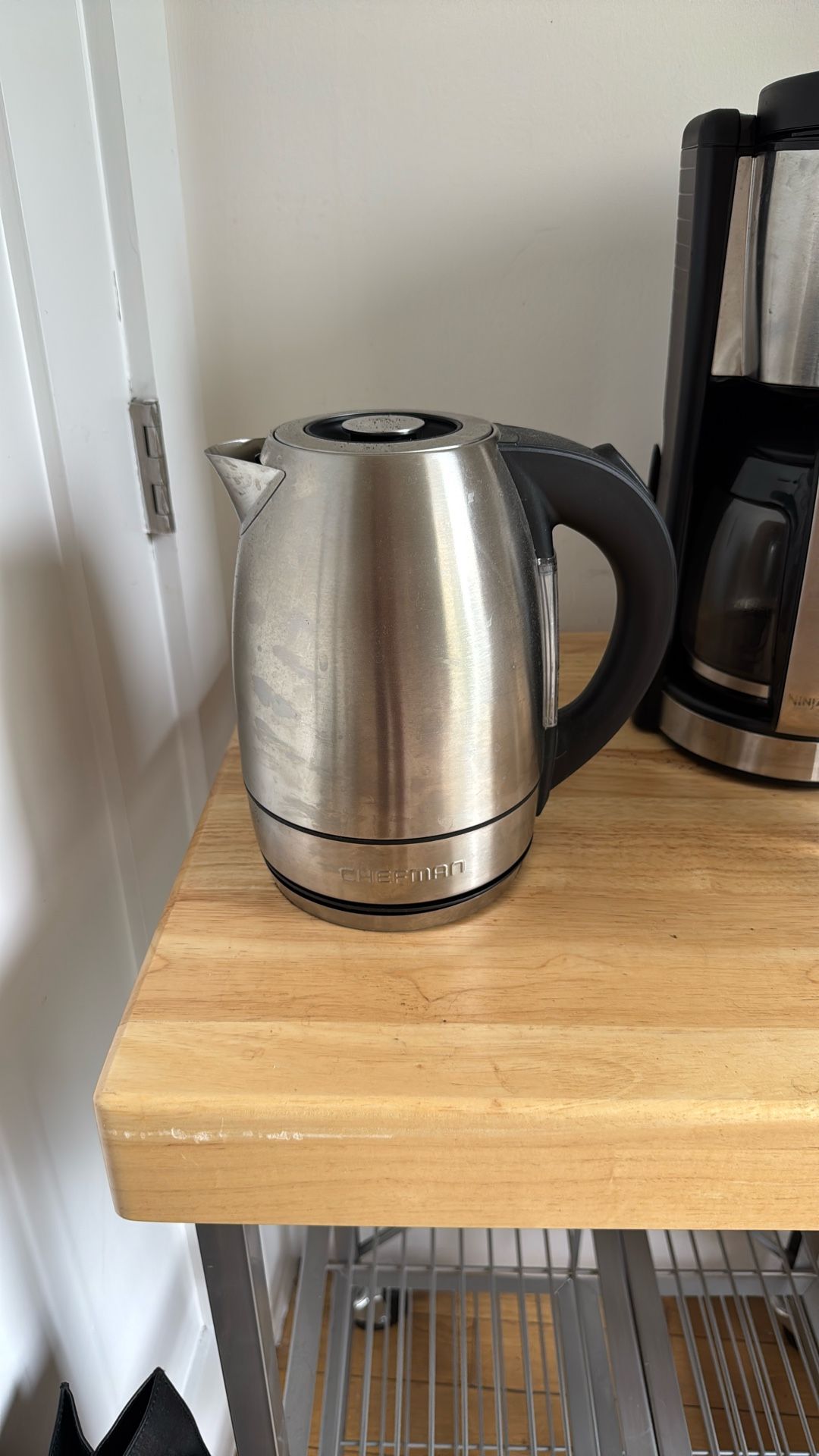 Chefman Electric Kettle