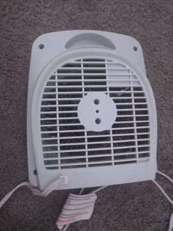 little Sylvania heater