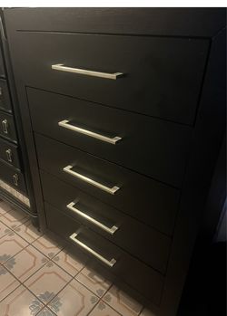 5-Drawer Chest $75
