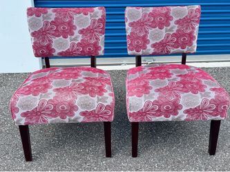 ACCENT CHAIRS PINK FLOWERS