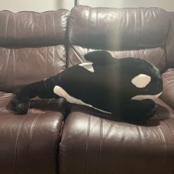 Stuffed Shame Orca Killer Whale Black White  Plush Stuffed Animal 14.5” 