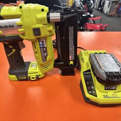 Ryobi P320 18 gauge Brad Nailer