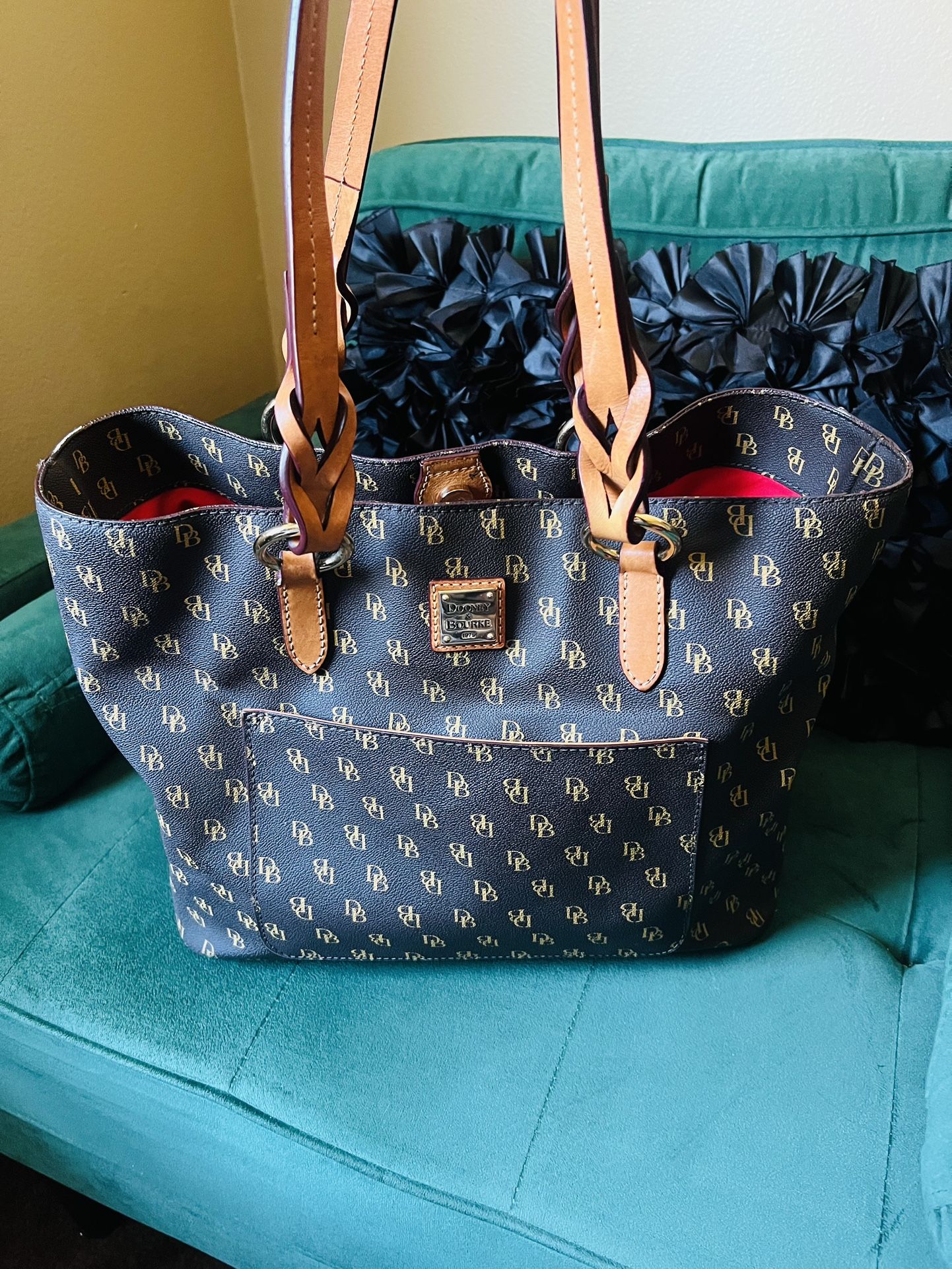 Dooney & Bourke Signature Logo Tammy Tote From The Blakely Collection