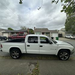 2002 Dodge Dakota