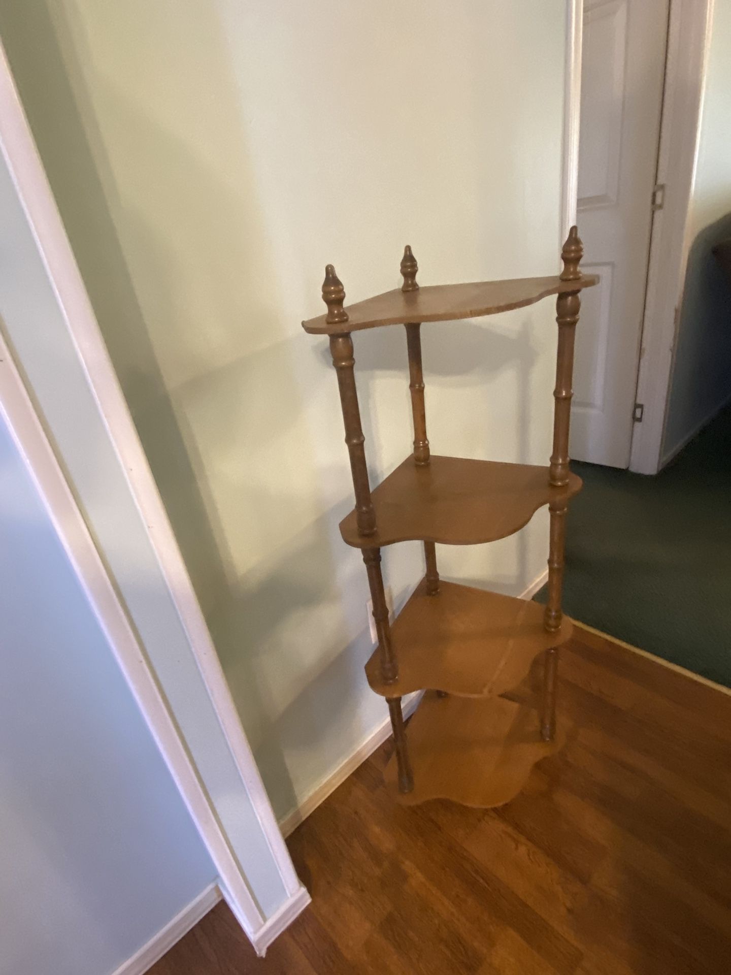 CORNER SHELF-BROWN/WOOD