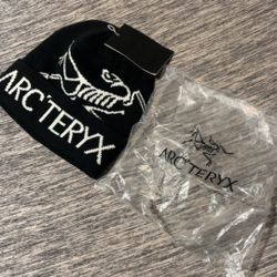ARC’TERYX beanie