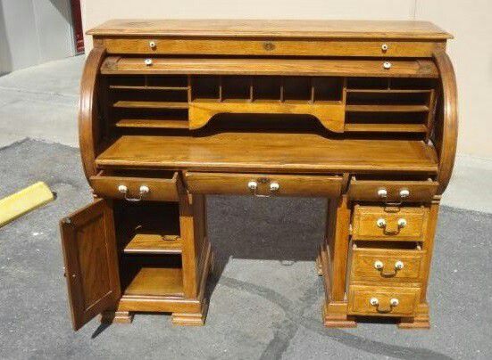 9 drawers - dresser
