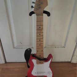 Mini Electric Guitar and Amp