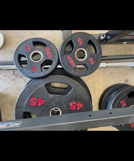 Weight Plates Sets Of 45lbs 25bls 10bls And Olympic Bar 