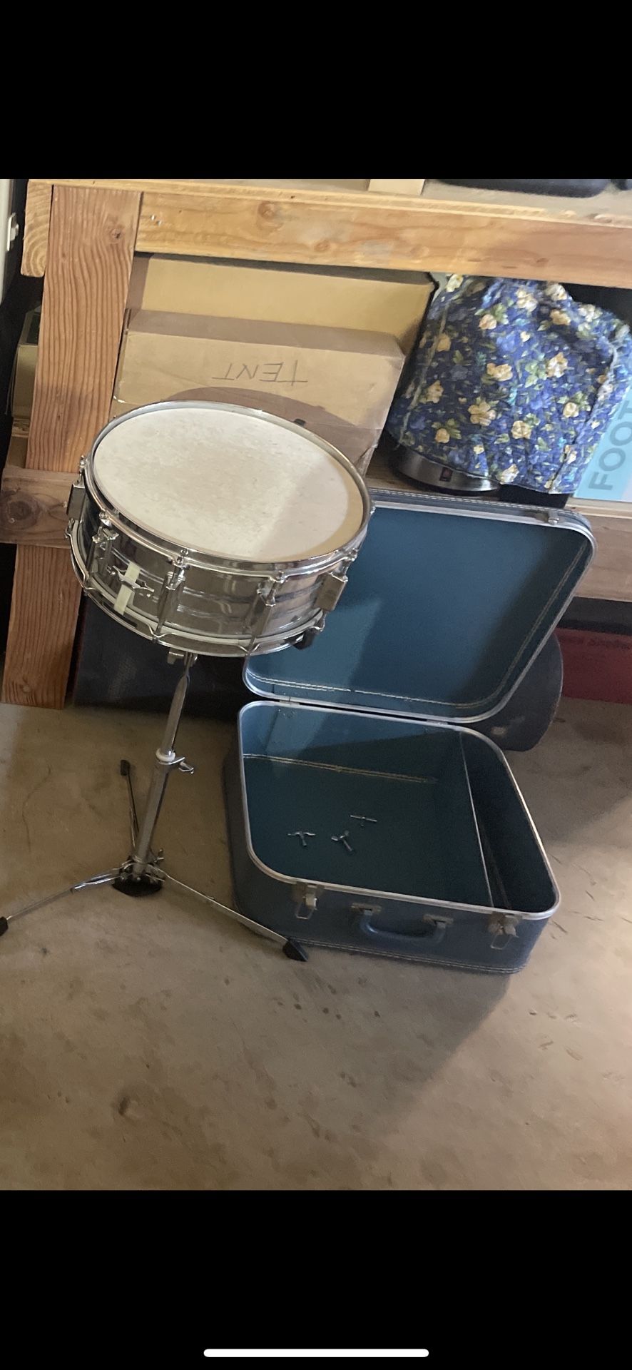 Maxwin snare drum by pearl