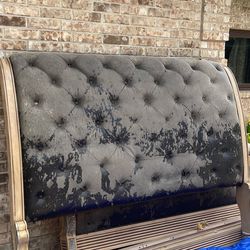 Aico Michale Amini Black Sleigh Upholstered Kind Bed Frame. 