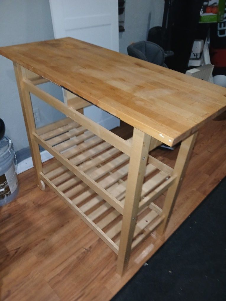 $25  MEASURES 39.5 L  17"W  3 FEET  TALL