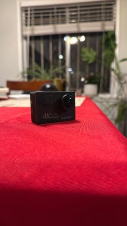 LEADTRY 4K Ultra Hd Camera (Case Included)