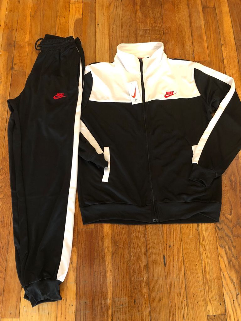 Nike Dri Fit Sweatsuit For Men(Shipping Only)