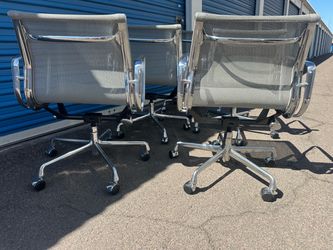Herman Miller Eames Aluminum Group Management Office Chairs qty 7