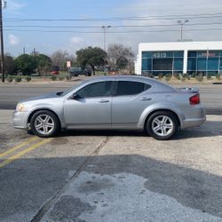 2013 Dodge Avenger 
