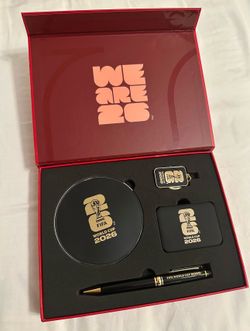 RARE official 2026 FIFA Wireless Charger With Key-Chain, Pen & USB