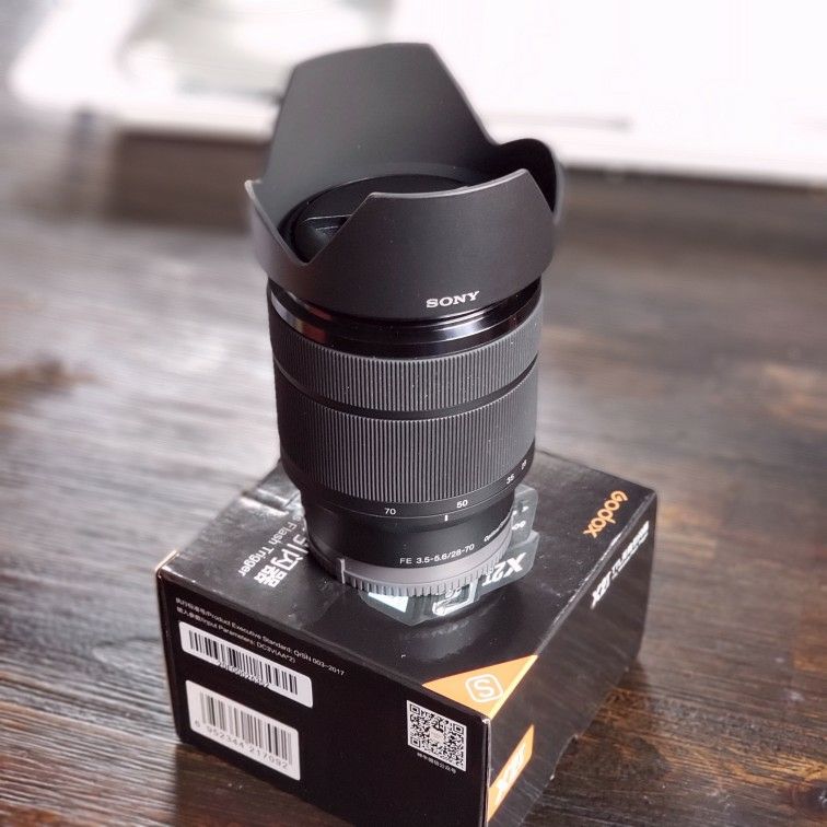Sony FE 28-70mm F3.5-5.6 OSS Lens