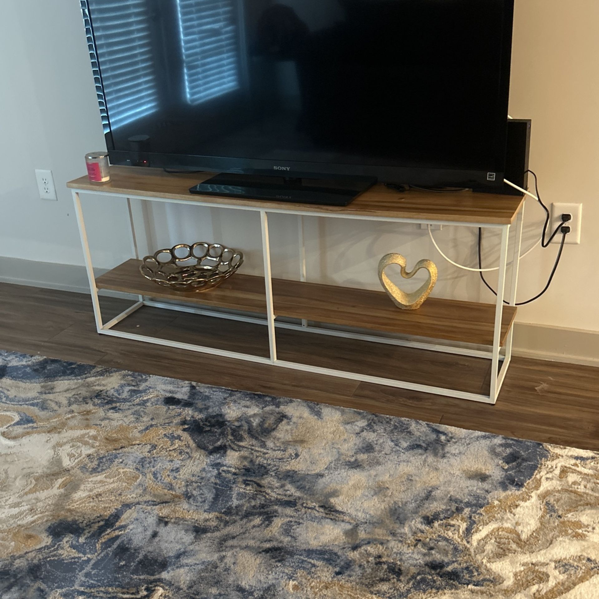 Tv Stand / Console Table 