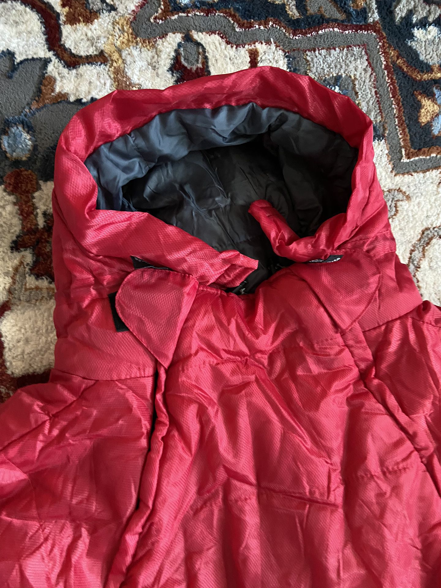 Brand New Adventuridge Camping Sleeping Bag Lady’s Small