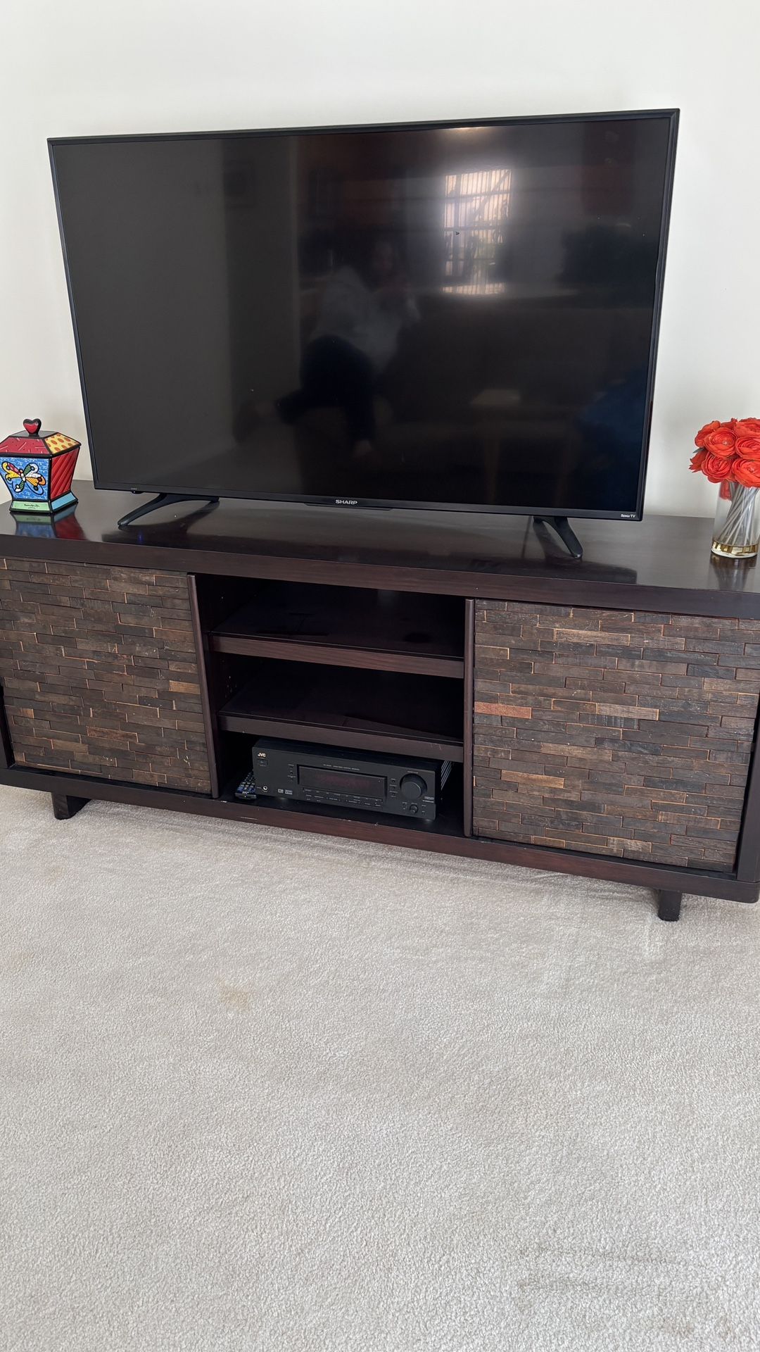 TV/Media Entertainment Console Table Beautiful