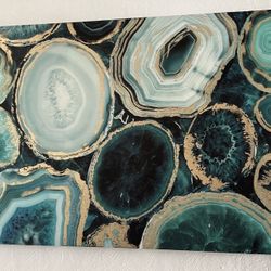 Beautiful Art Decor - Like New!!!
