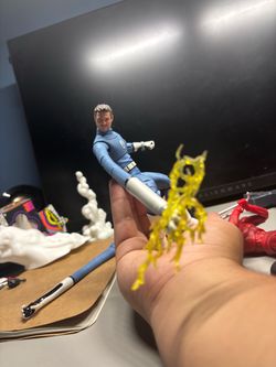 Mr fantastic Marvel Legends